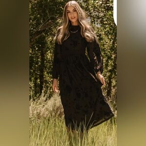 Baltic Born Christine Velvet Embossed Midi Dress | Black Size S NWT